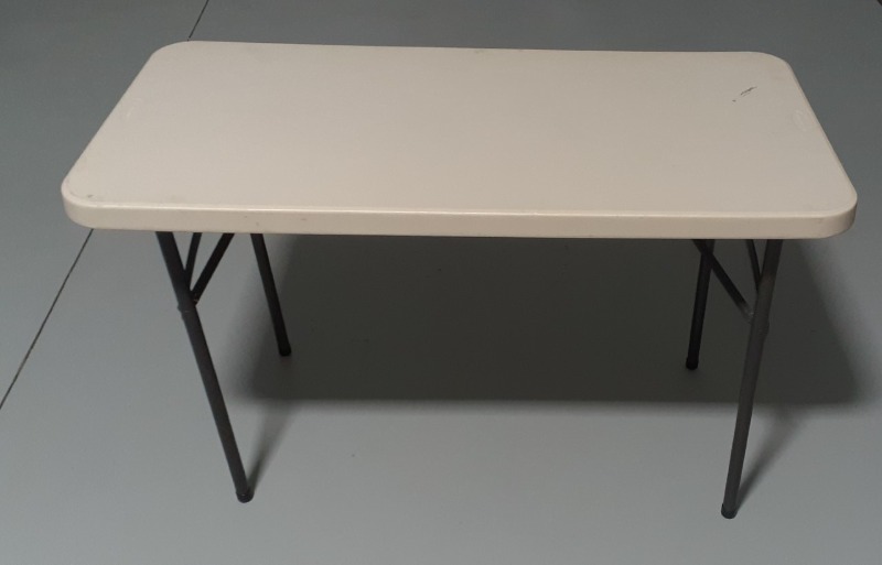 White Plastic Event Table 